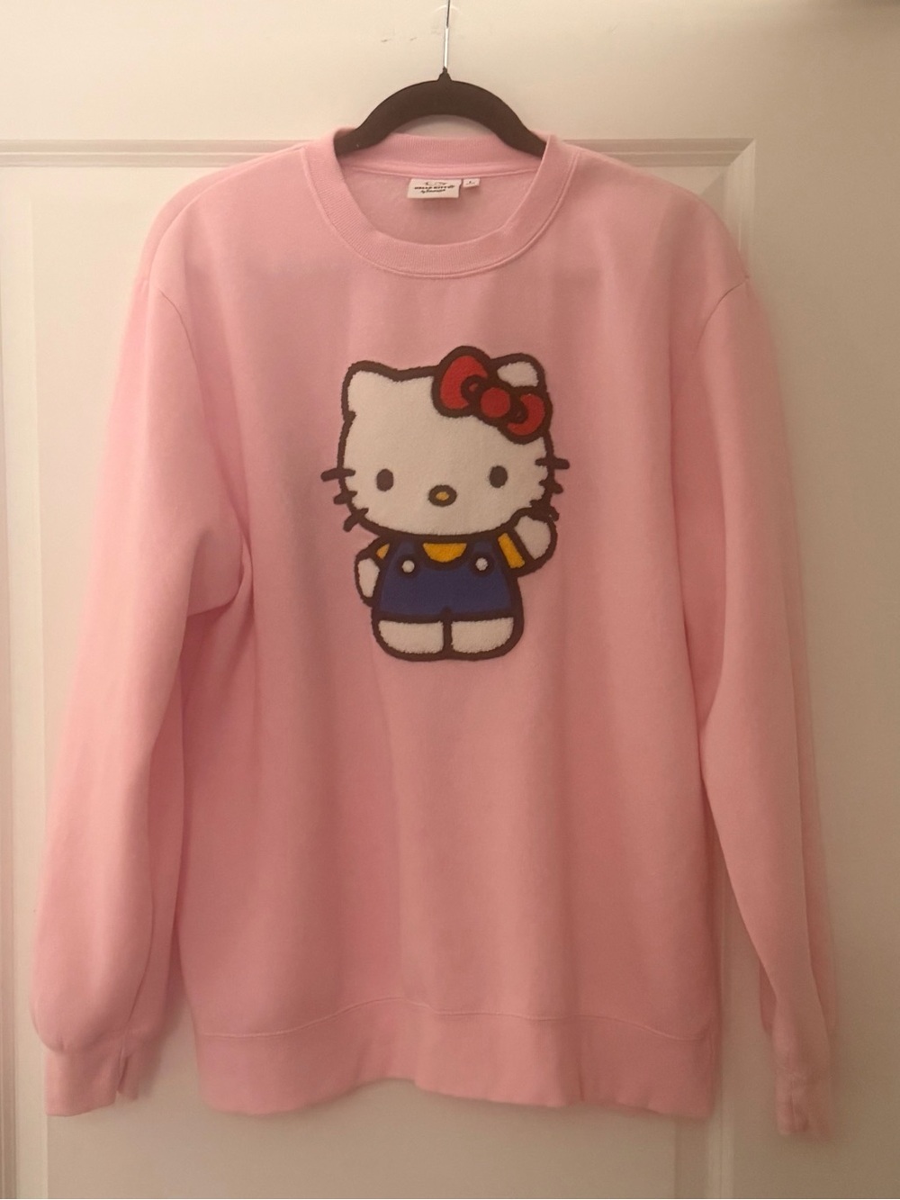 Hello Kitty Pastel Pink Crewneck with Center Graphic